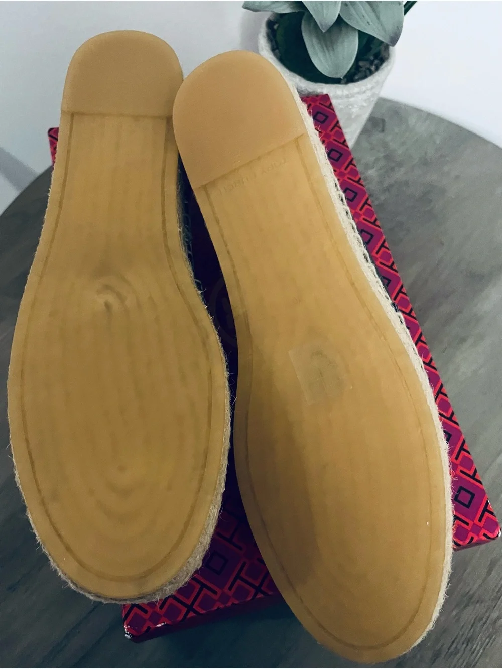 Tory Burch New Black Patent Espadrille Loafers with Woven Sole🔥🔥